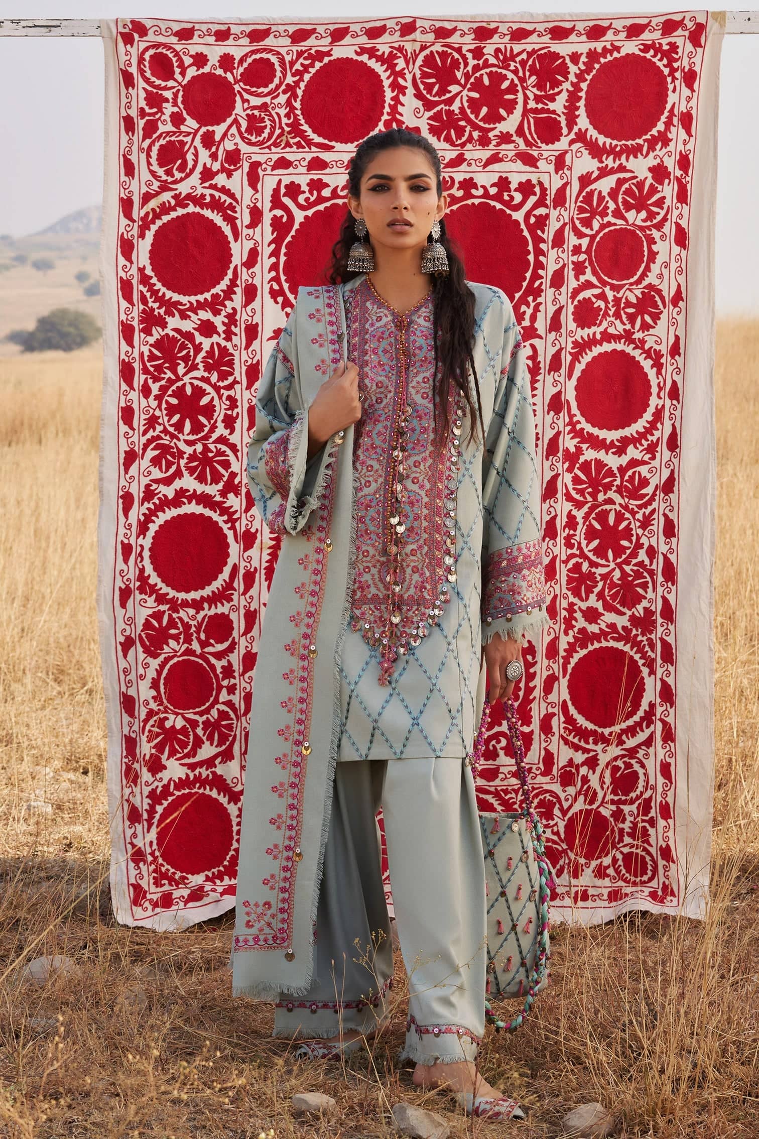 Zaha Winter Pakistani Suits Restocked/Zaha Winter 25/NAYAB (ZW25-06)