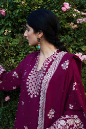 img_zaha_winter_24_awwal_boutique