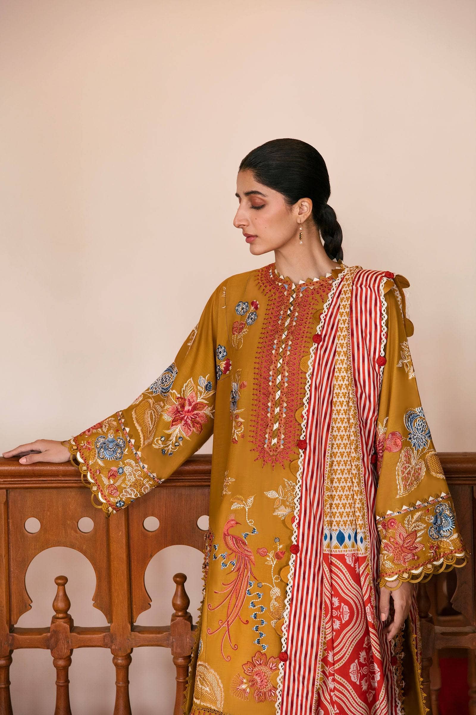 img_zaha_festive_eid_lawn_23_awwal_boutique
