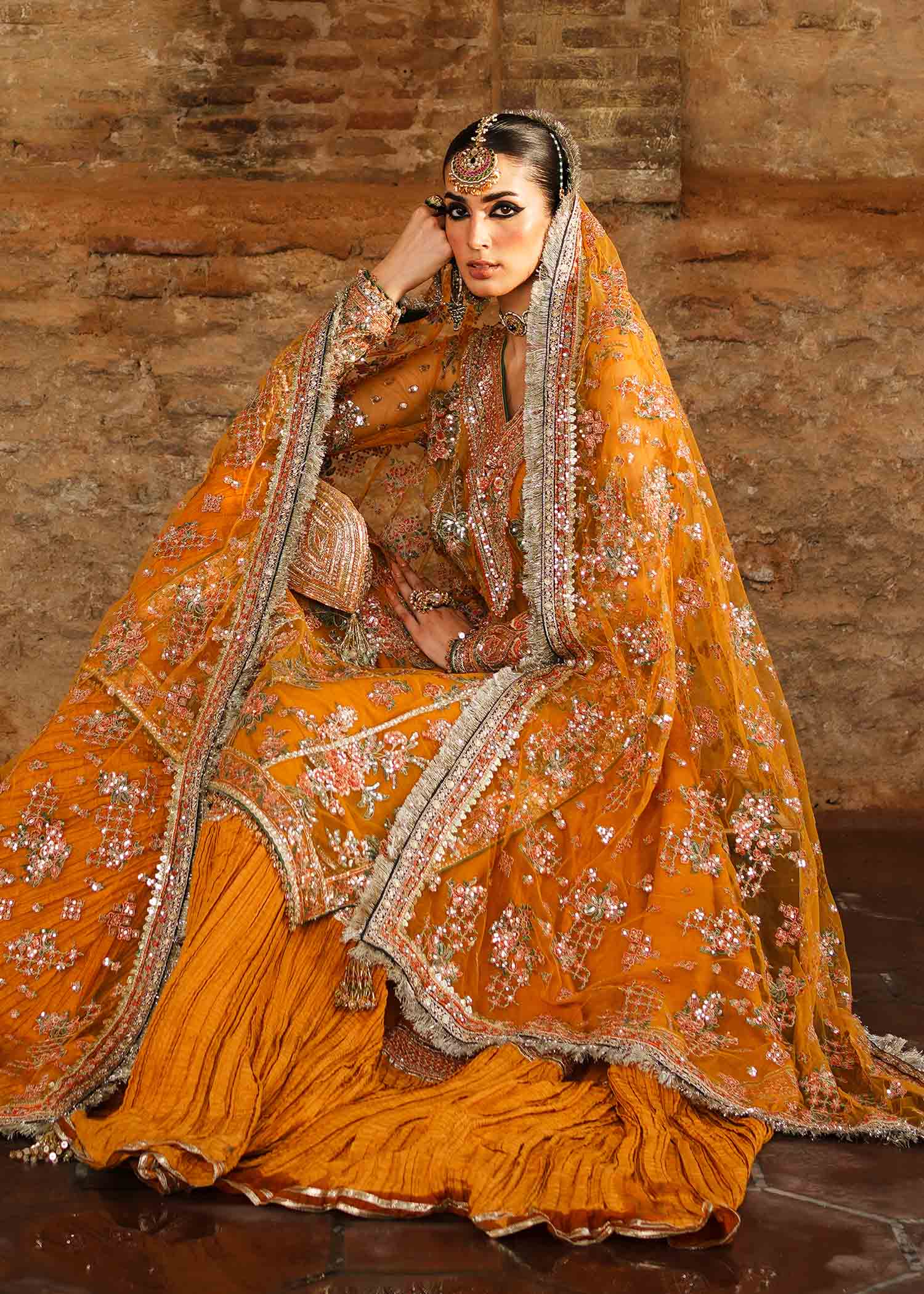 img_zaib_un_nisa_by_hussain_rehar_awwal_boutique