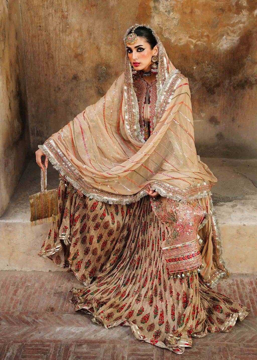 img_zaib_un_nisa_by_hussain_rehar_awwal_boutique