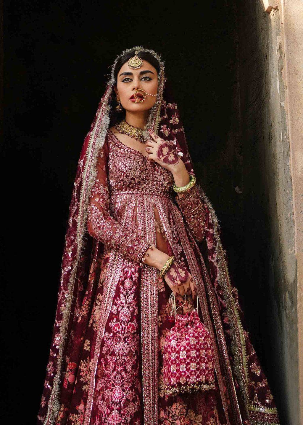 img_zaib_un_nisa_by_hussain_rehar_awwal_boutique