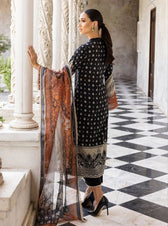 img_zainab_chottani_tahra_lawn_23_awwal_boutique