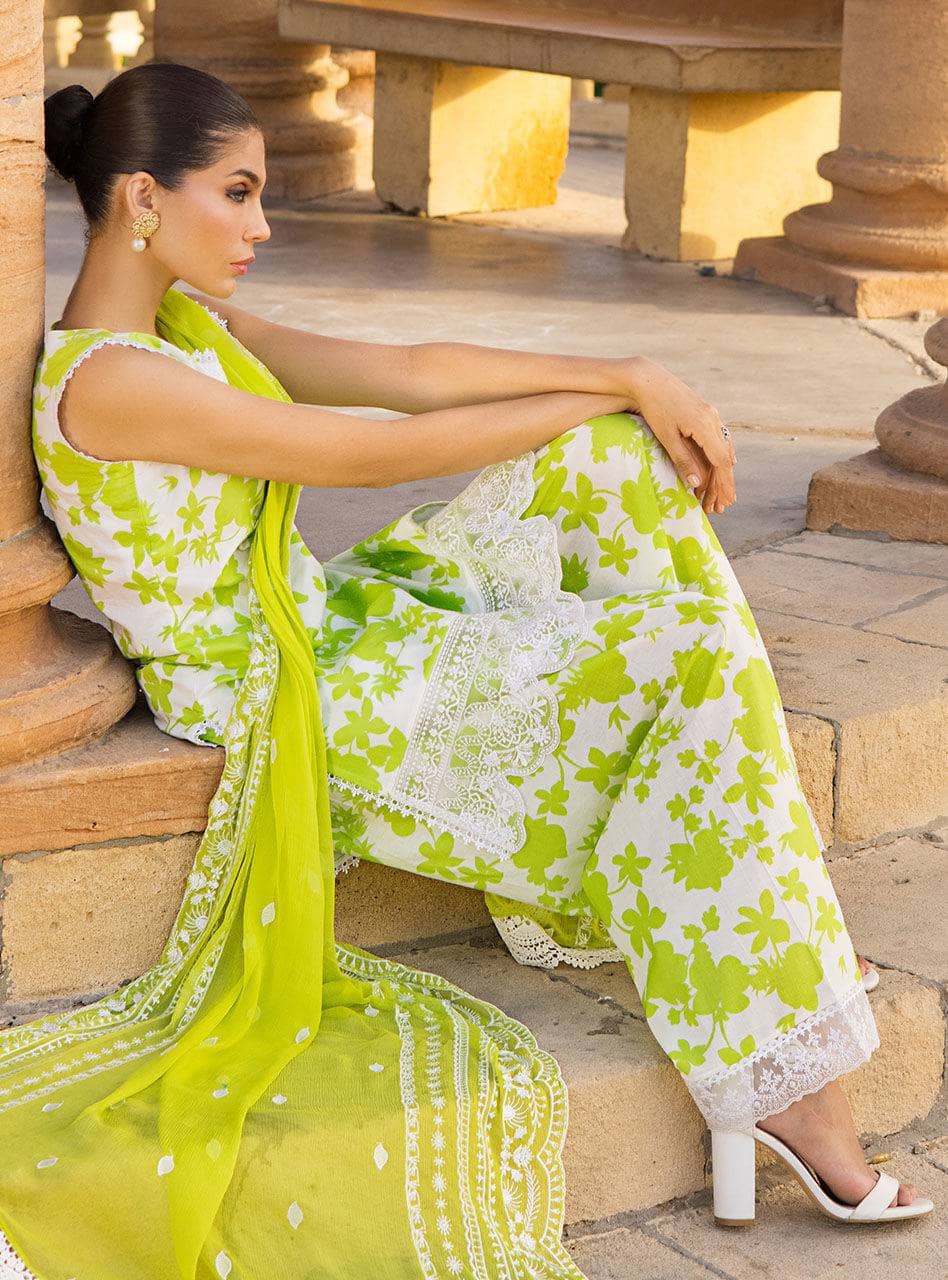 img_zainab_chottani_lawn_23_awwal_boutique