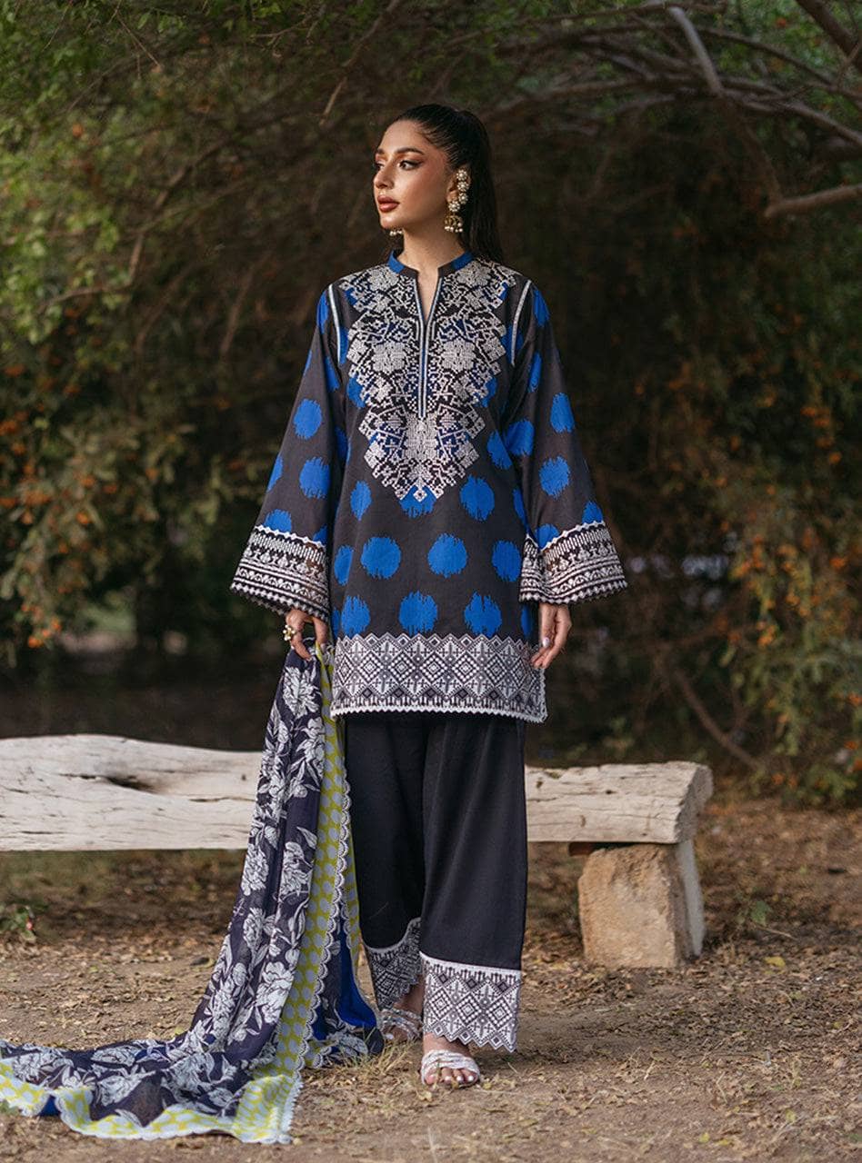 img_zainab_chottani_lawn_24_awwal_boutique