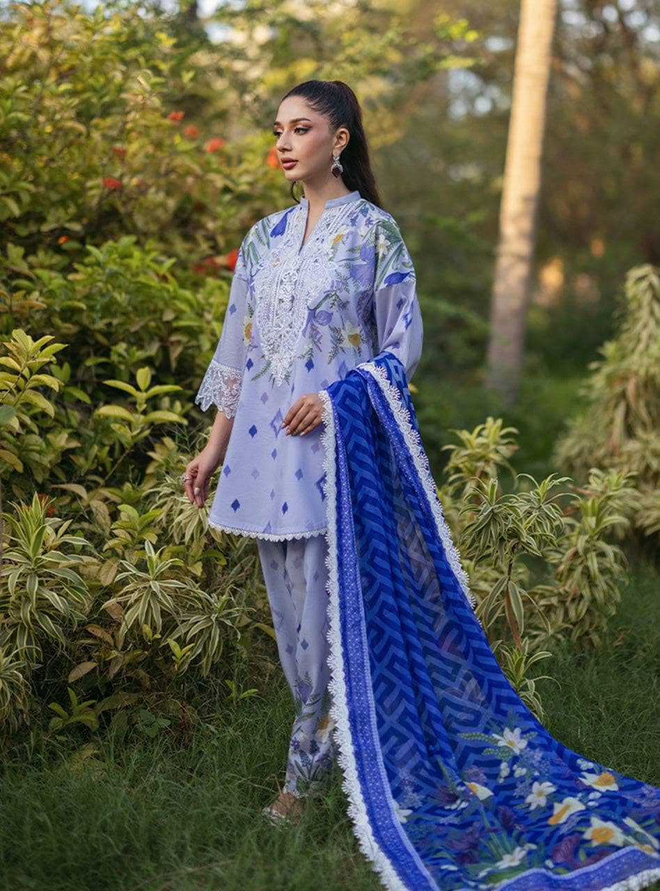 _zainab_chottani_tahra_lawn_awwal_boutique