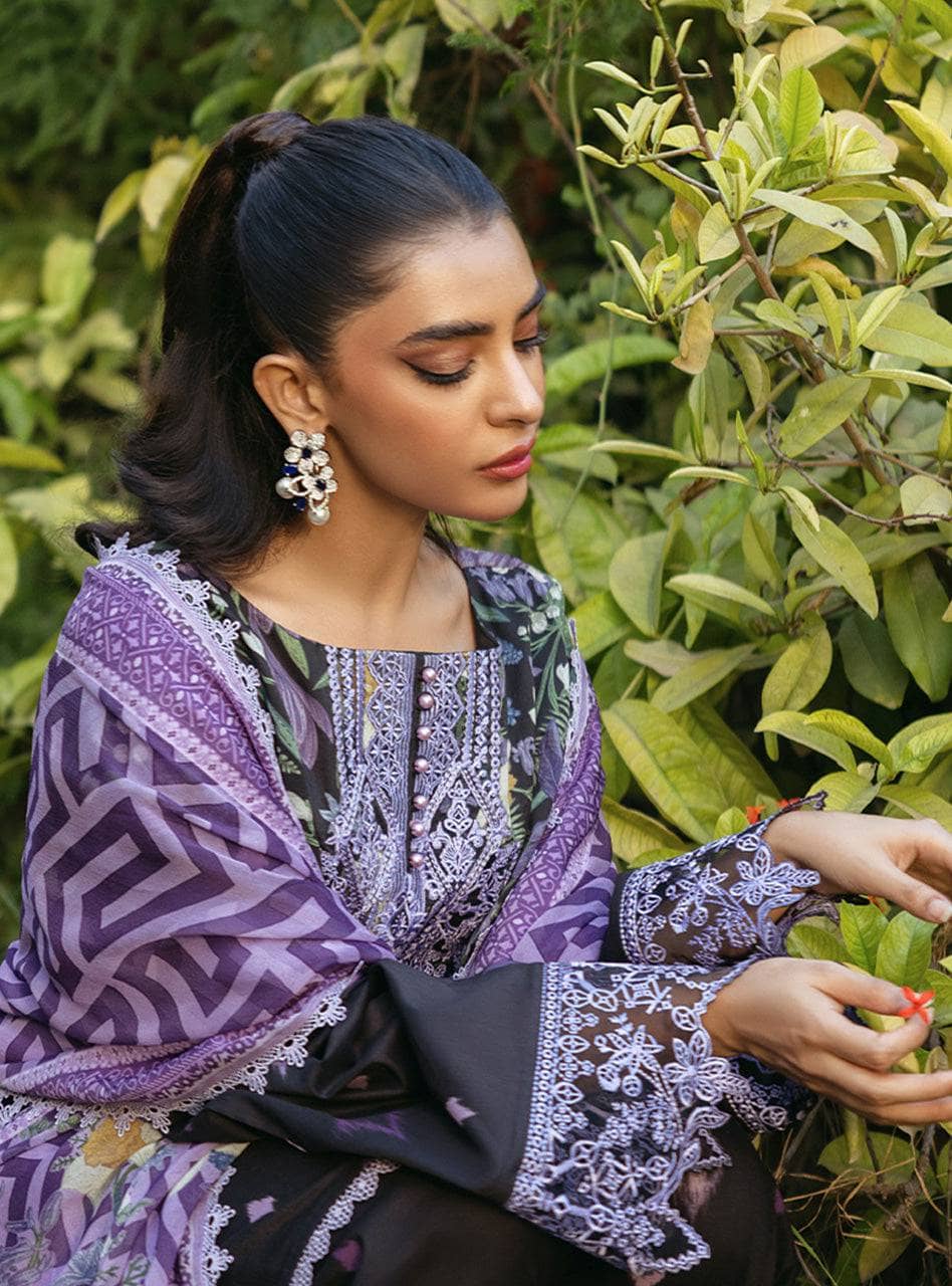 _zainab_chottani_tahra_lawn_awwal_boutique