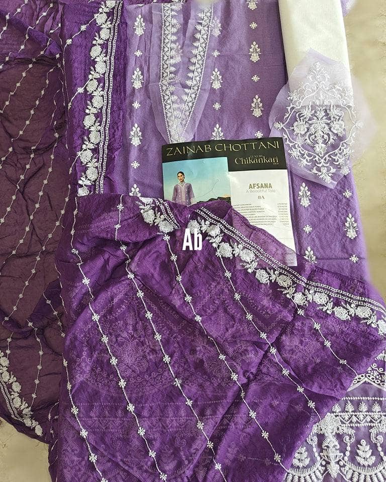 img_zainab_chottani_lawn_24_sale_awwal_boutique