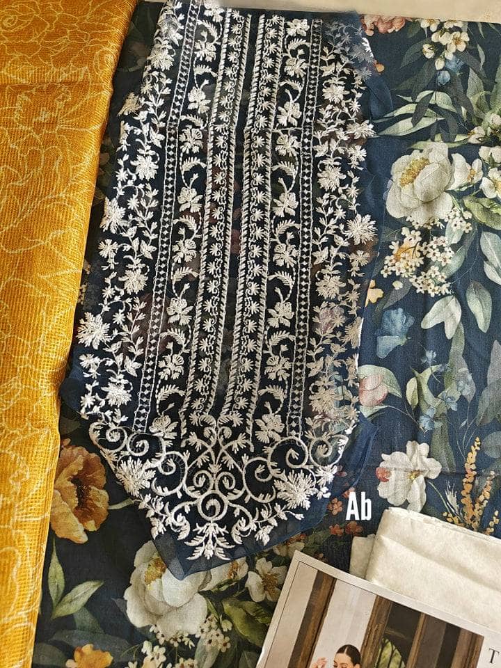 img_zainab_chottani_tahra_awwal_boutique