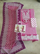 img_zainab_chottani_tahra_lawn_awwal_boutique