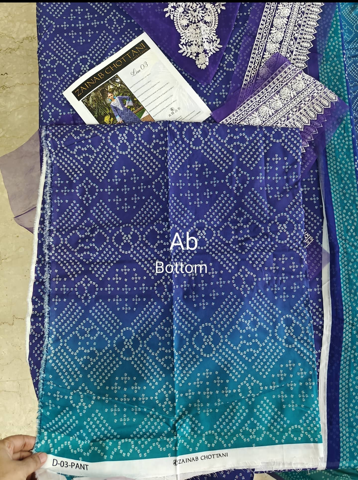 Sale‼️Zainab Chottani Tahra Lawn/Lisa