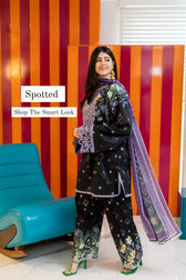 img_zainab_chottani_tahra_lawn_awwal_boutique