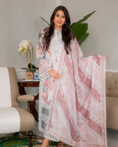 img_zainab_chottani_awwal_boutique