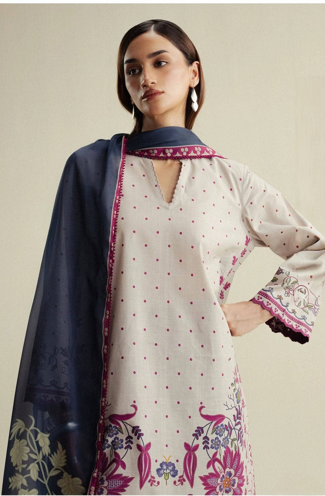 Zara Shahjahan Coco Prints 25/Fall Edit/Muse-2A/Sand Ivory