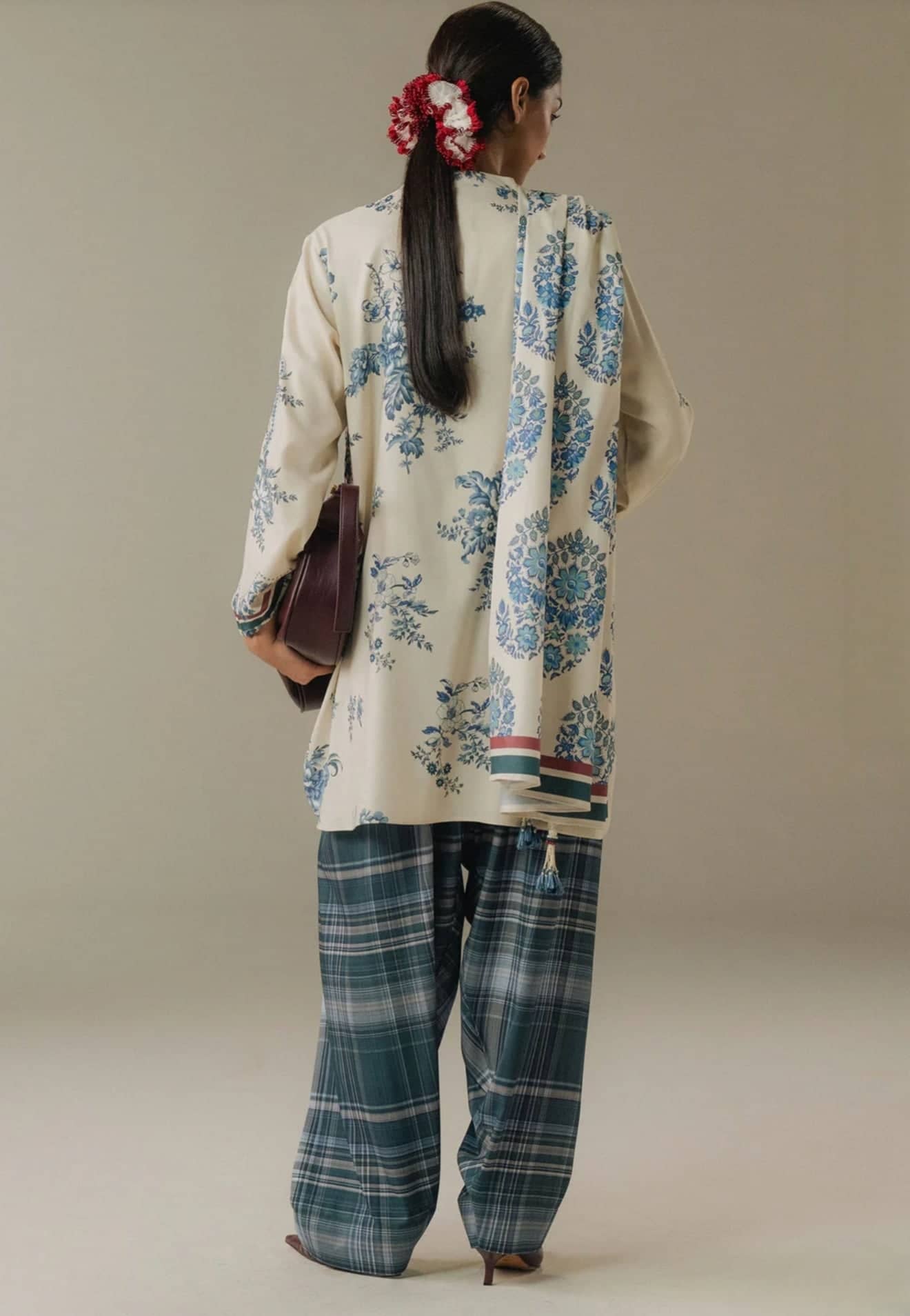 Zara Shahjahan Coco Fall Edit Lawn Pakistani Suits Zara Shahjahan Coco Prints 25/Vol 5/Hushed Ember/6A