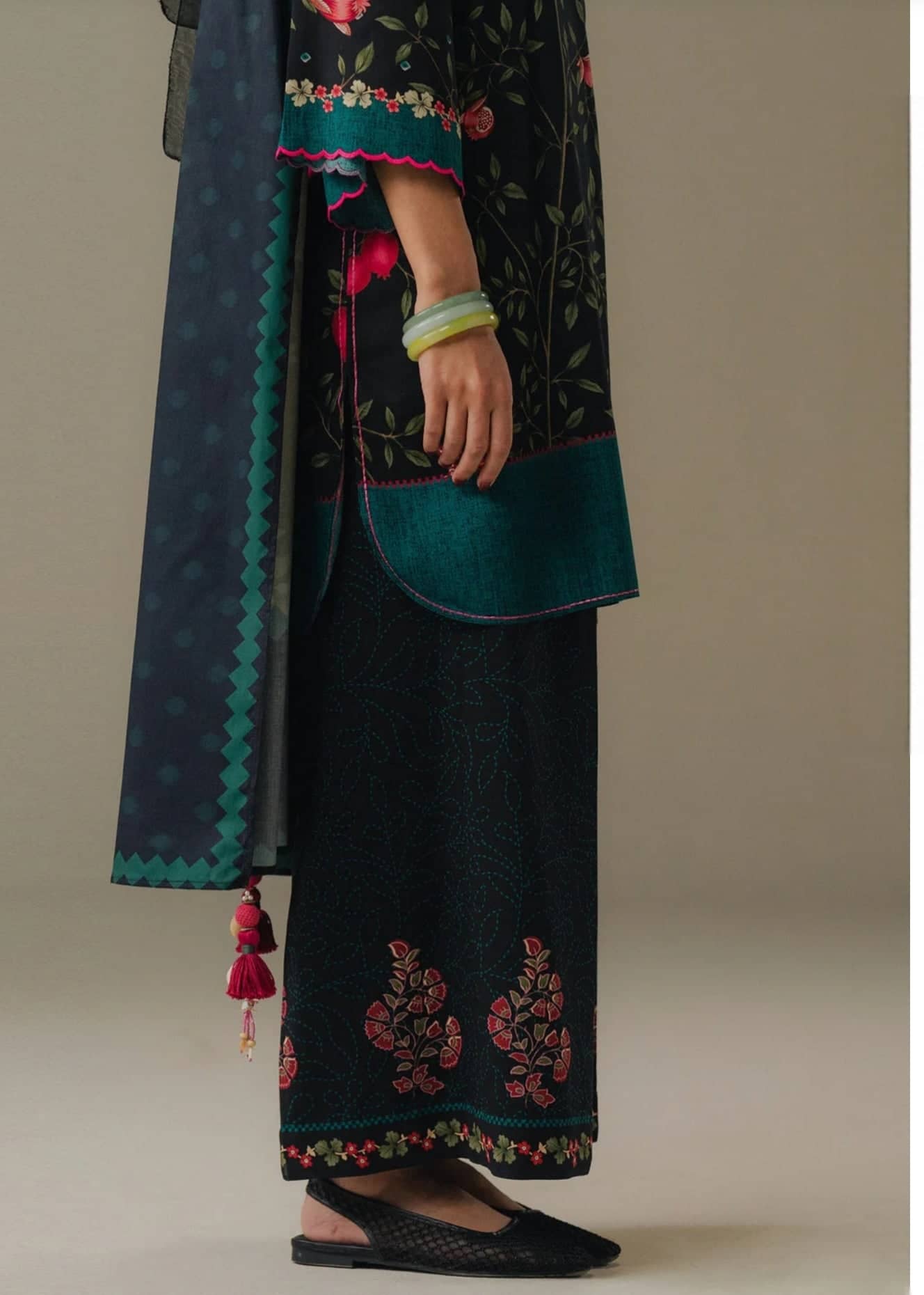 Zara Shahjahan Coco Fall Edit Lawn Pakistani Suits Zara Shahjahan Coco Prints 25/Vol 5/Sienna Field/4A