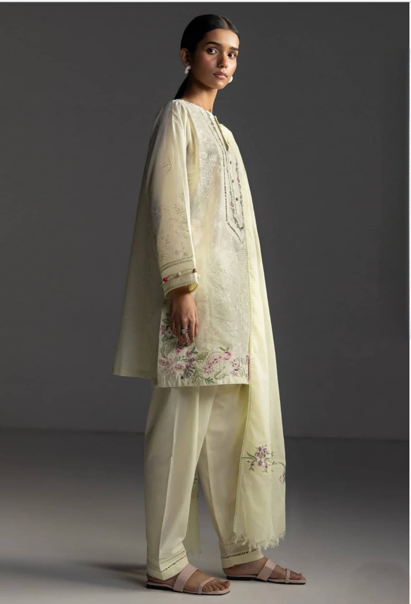 Zara Shahjahan Coco Lawn 26/Liora-8B