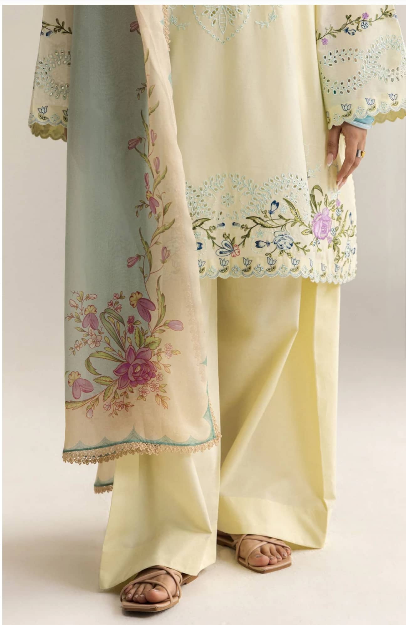 Zara Shahjahan Coco Lawn 26/Vol 2/Kian-8A