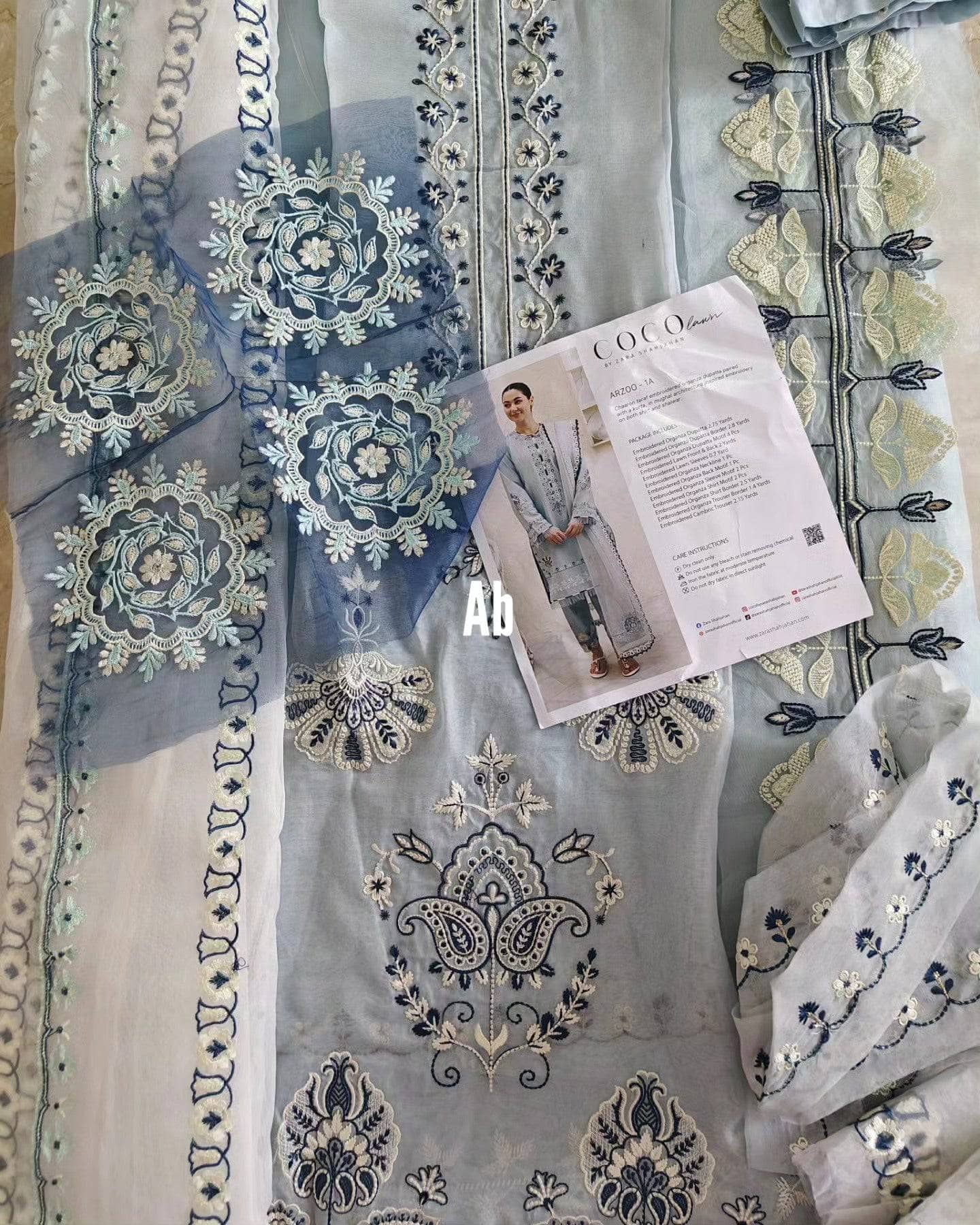 img_zara_shahjahan_lawn_24_awwal_boutique