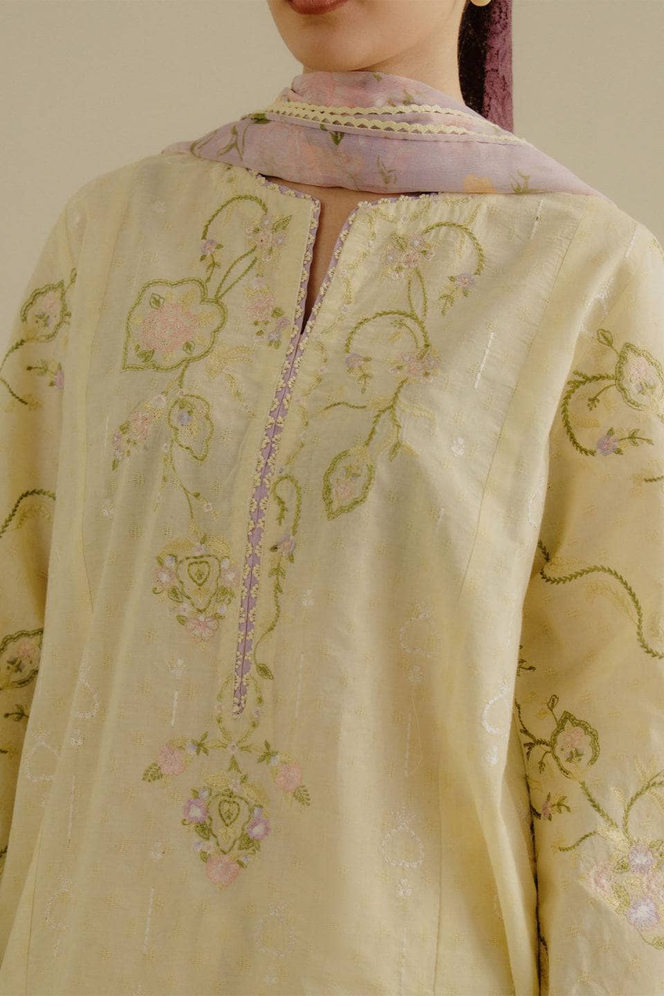 img_coco_by_zara_shahjahan_awwal_boutique