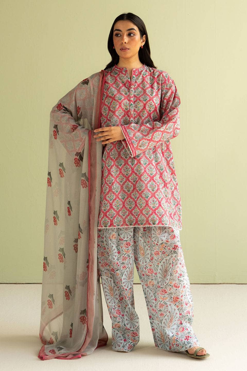 Zara Shahjahan Coco Prints Lawn Pakistani Suits Restocked/Zara Shahjahan Coco Prints 25/Amaya-10B/Chiffon Dupatta