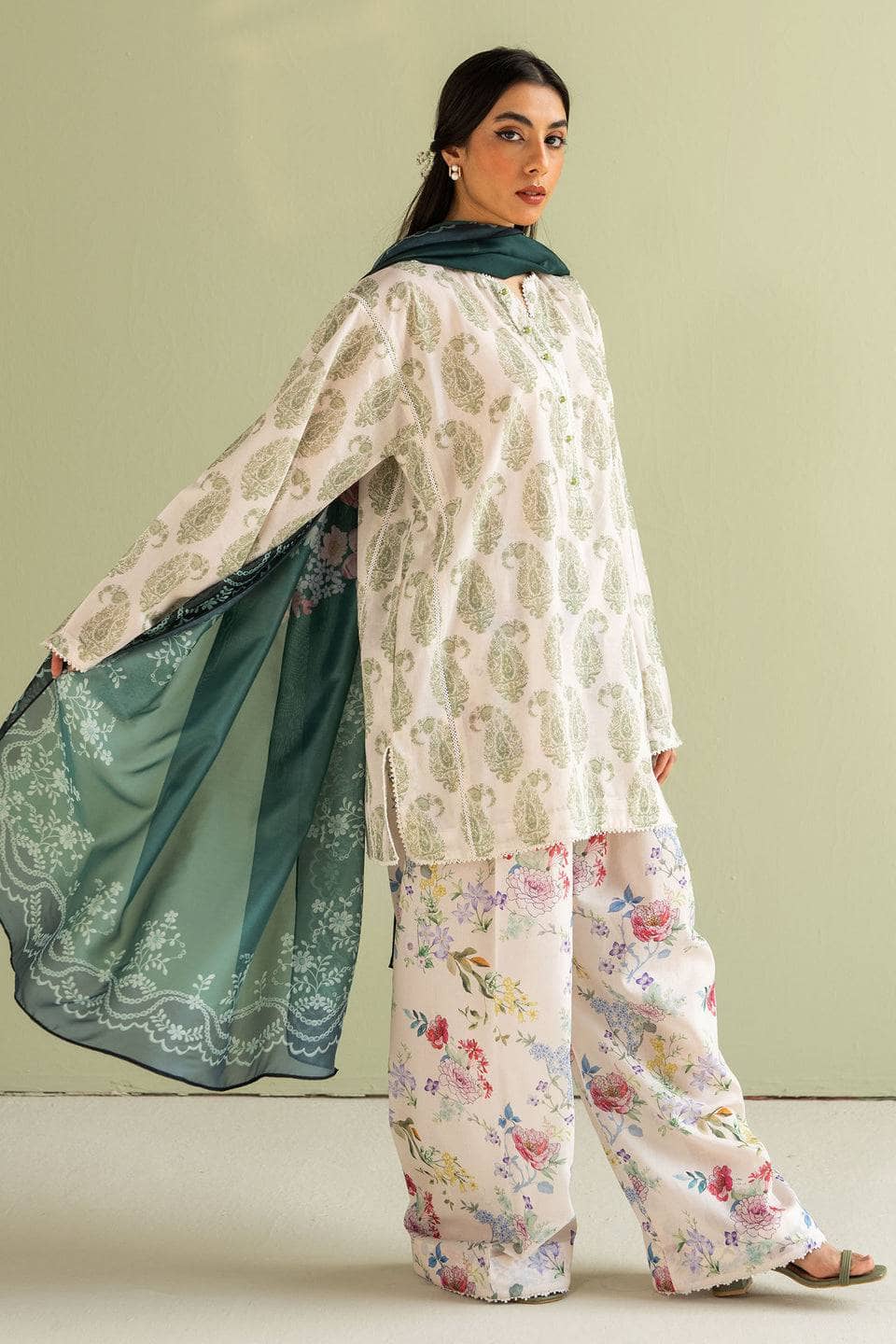 Zara Shahjahan Coco Prints Lawn Pakistani Suits Restocked/Zara Shahjahan Coco Prints 25/Paisley-6B/Silk Dupatta