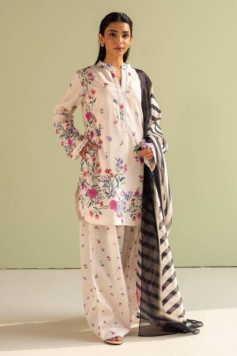 Zara Shahjahan Coco Prints Lawn Pakistani Suits Restocked/Zara Shahjahan Coco Prints 25/Reena-4B/Silk Dupatta
