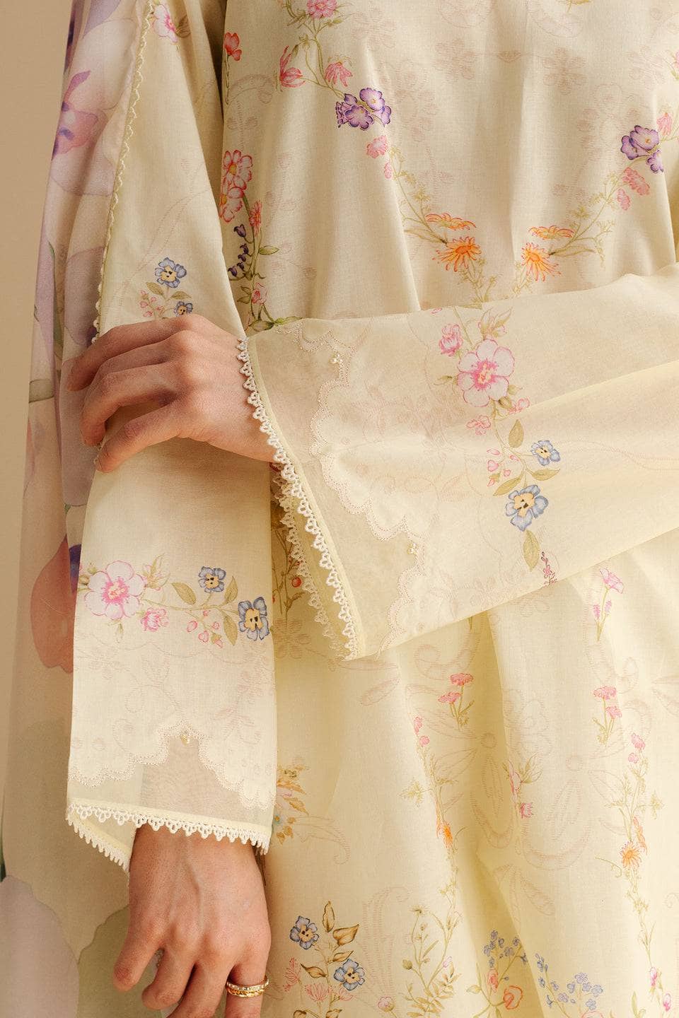 img_coco_prints_awwal_boutique