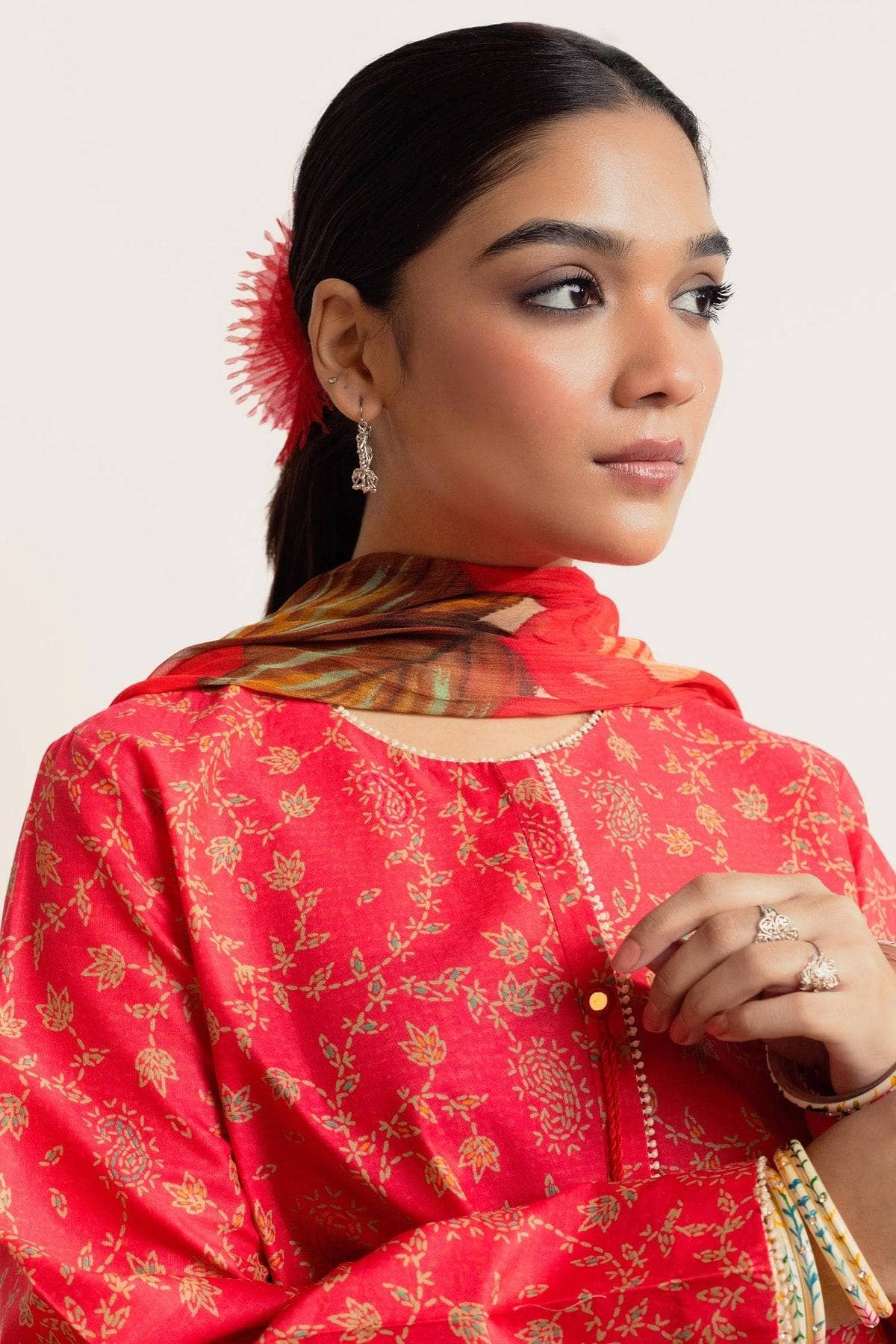 img_zara_shahjahan_coco_prints_awwal_boutique