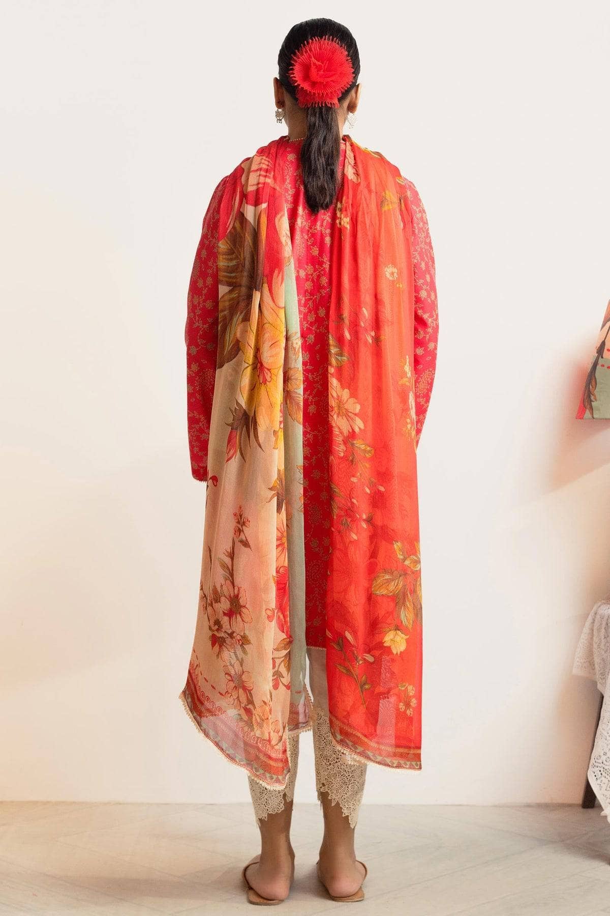 img_zara_shahjahan_coco_prints_awwal_boutique