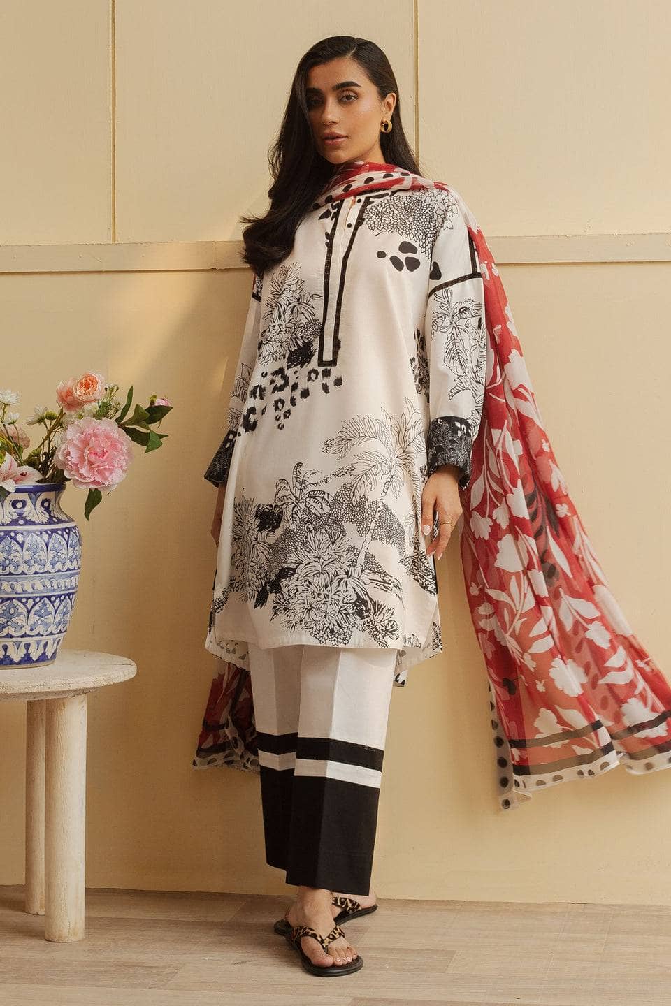 Restocked/Zara Shahjahan Coco Prints/PLUM-D8