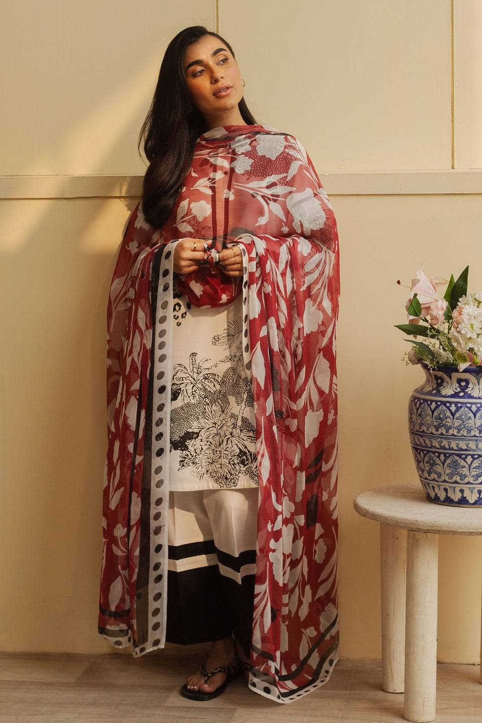 img_zara_shahjahan_coco_prints_awwal_boutique