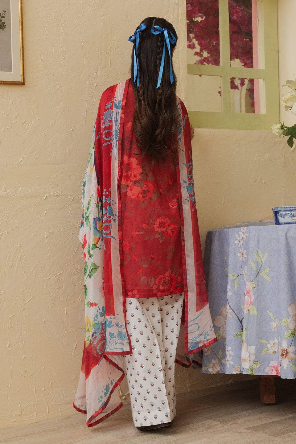 img_zara_shahjahan_coco_prints_awwal_boutique