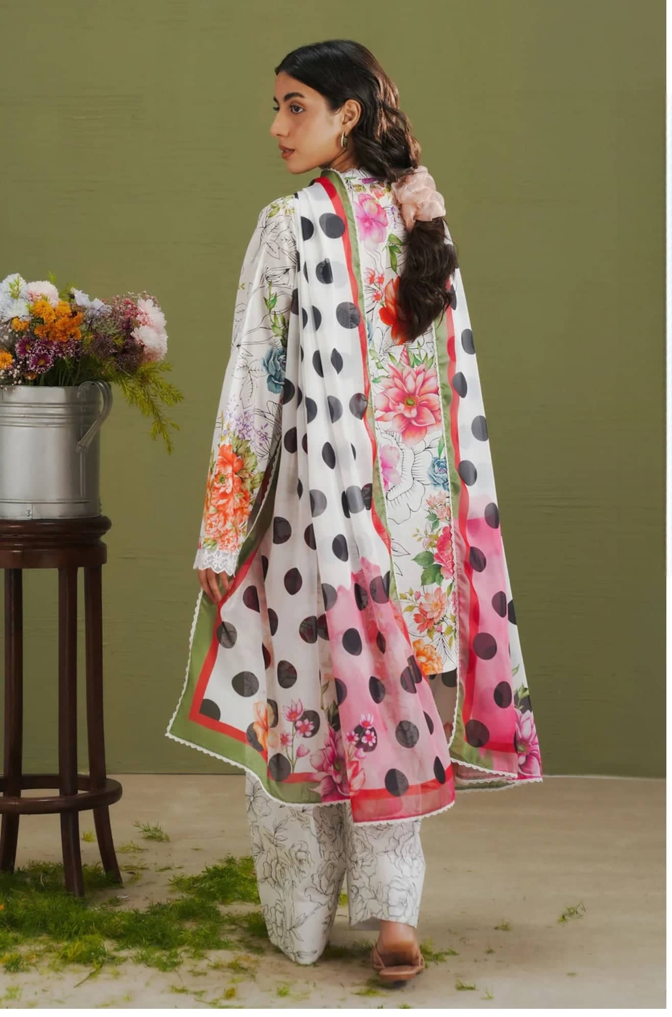 img_coco_prints_lawn_awwal_boutique