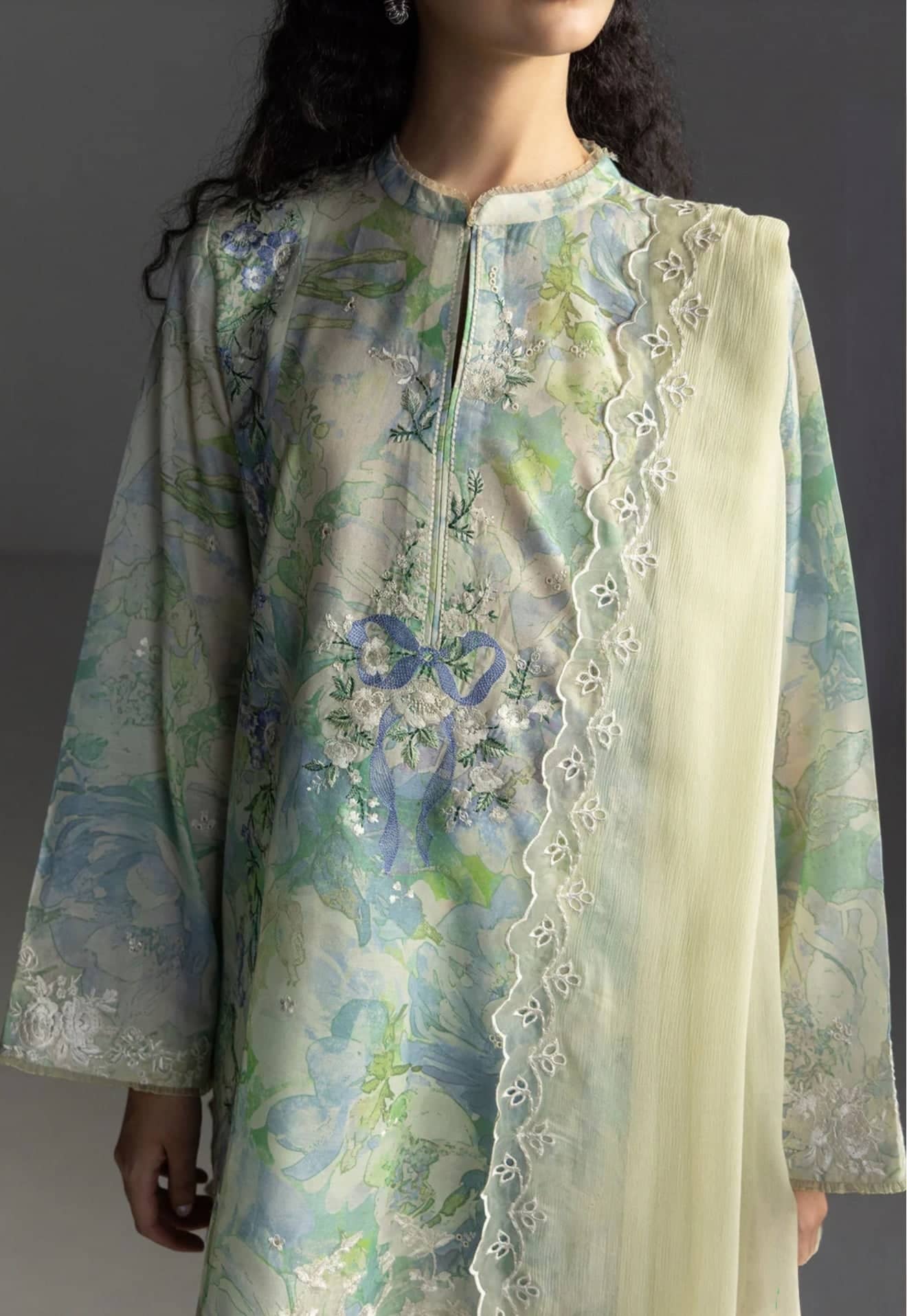 Restocked/Zara Shahjahan Coco Lawn 26/Aira-6A