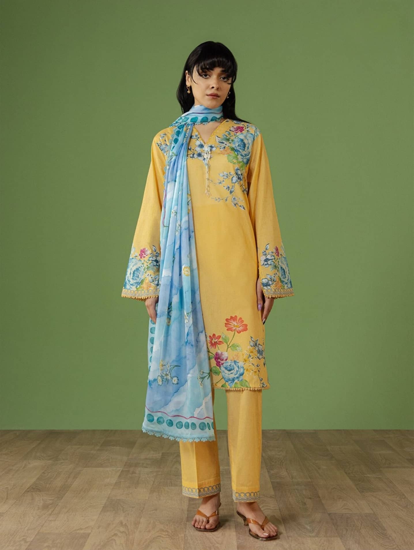 img_coco_prints_awwal_boutique