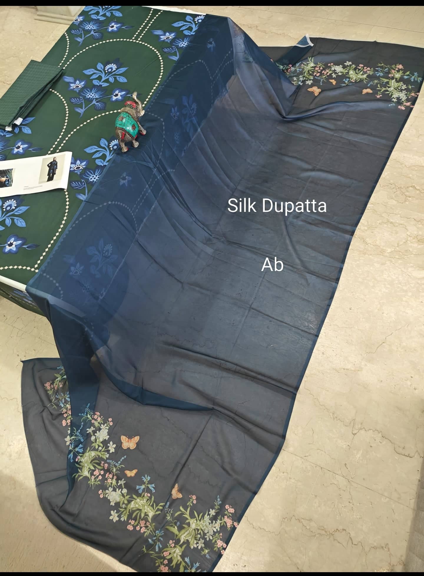 Zara Shahjahan Coco Prints open pics Open Pic/Zara Shahjahan Coco Prints 25/Fall Edit/Loom-3B/Emerald Green