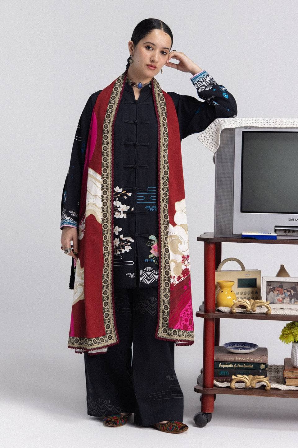 img_coco_prints_winter_awwal_boutique