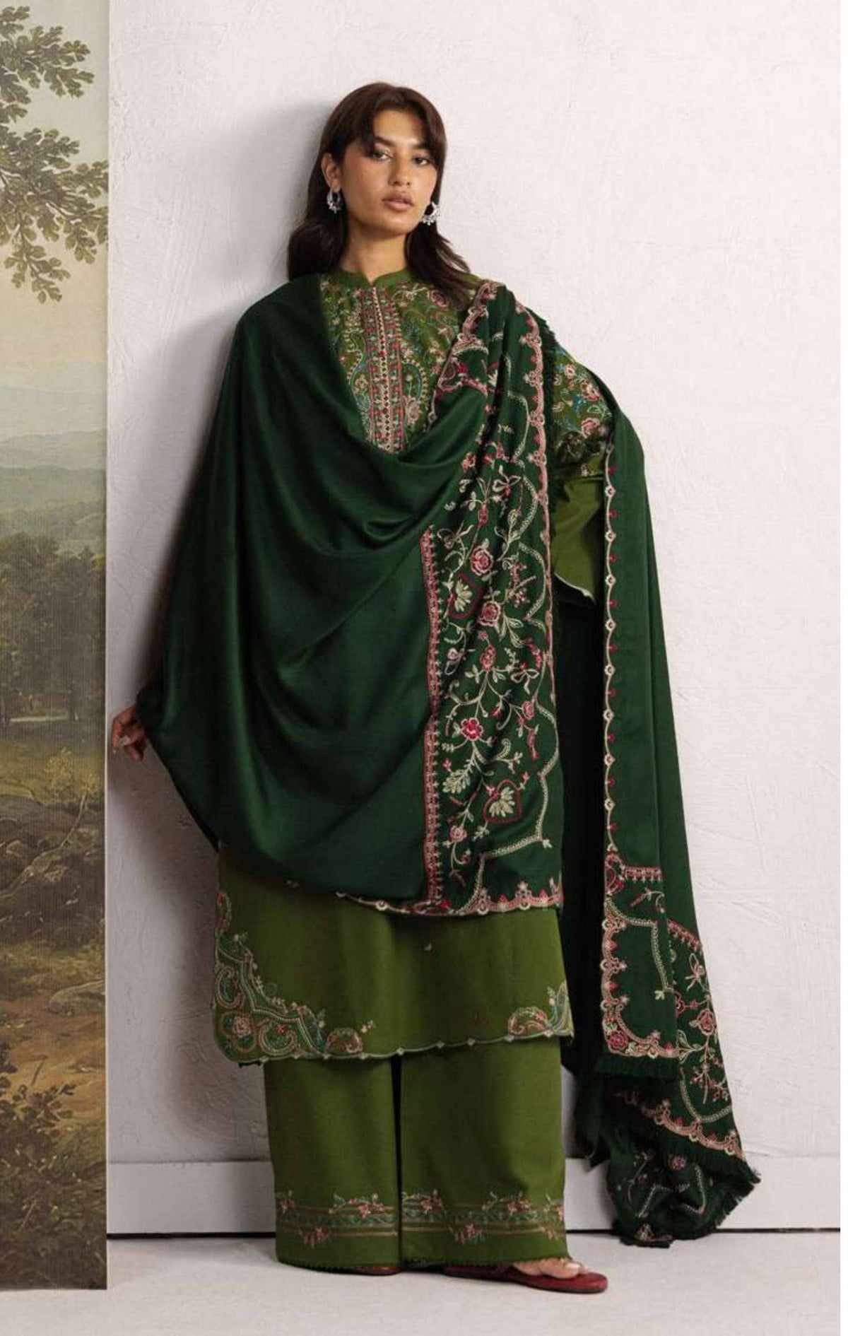 img_coco_winter_embroidered_awwal_boutique