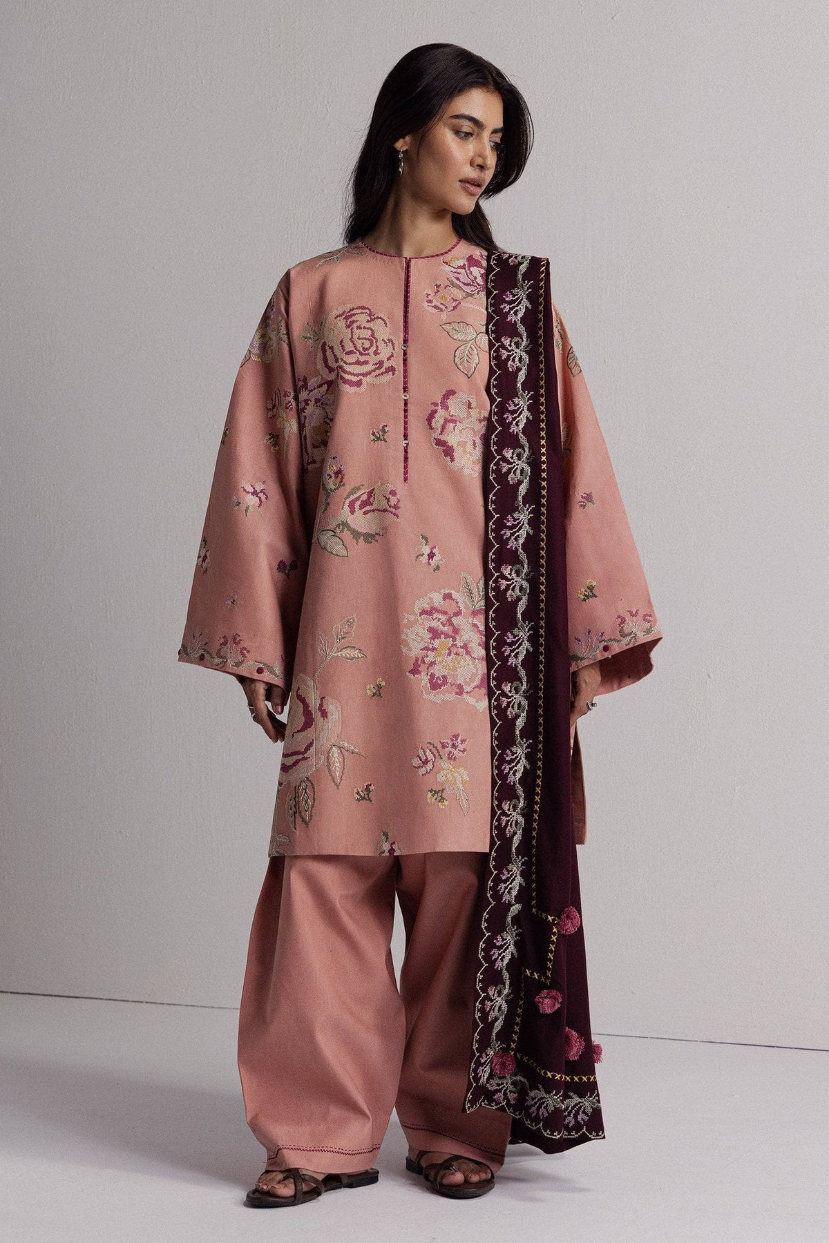 img_coco_winter_awwal_boutique