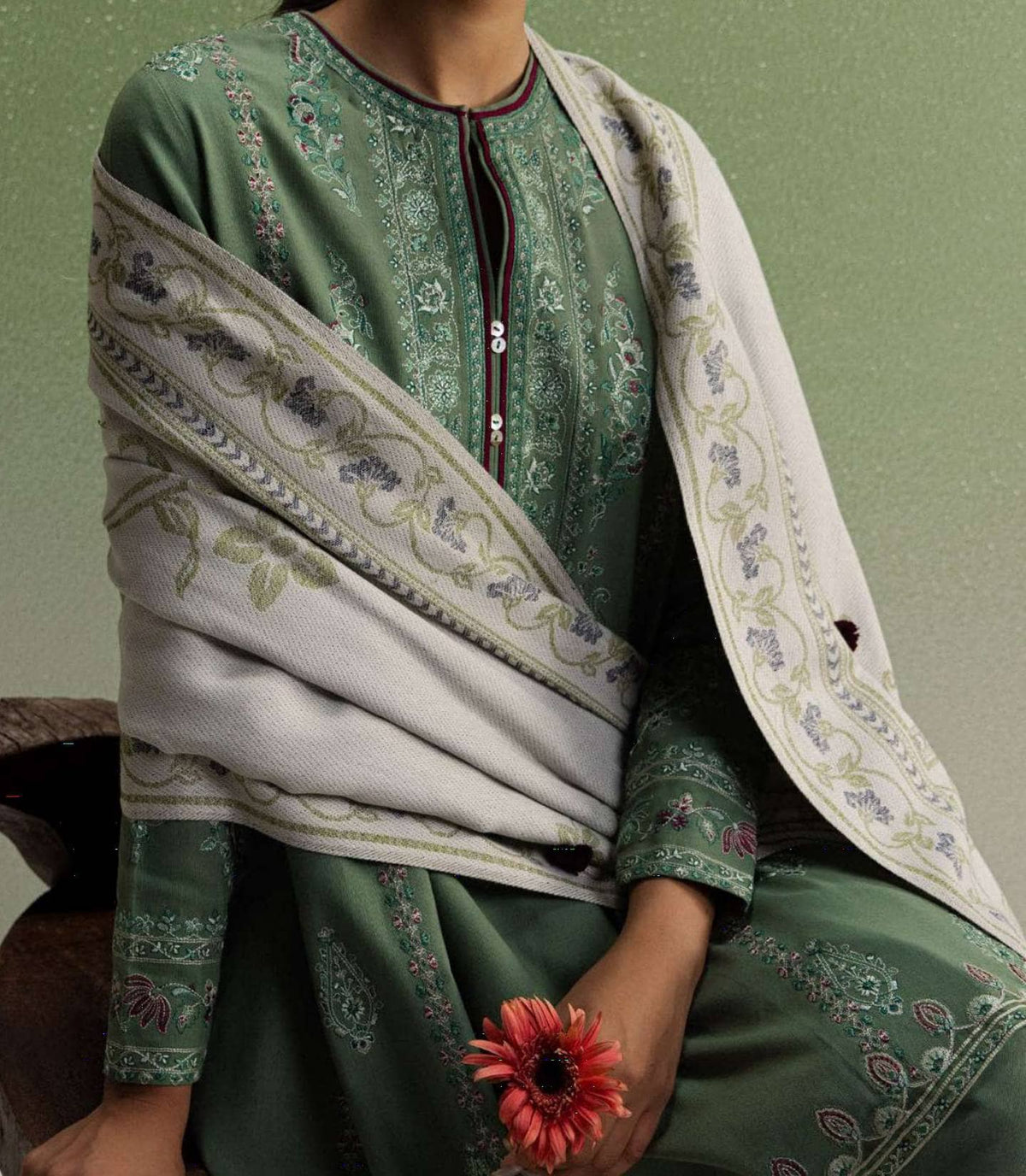 Zara Shahjahan Coco Winter 26/Embroideried/Sard 1B/Soft Olive/Kashmiri Heritage Embroideries