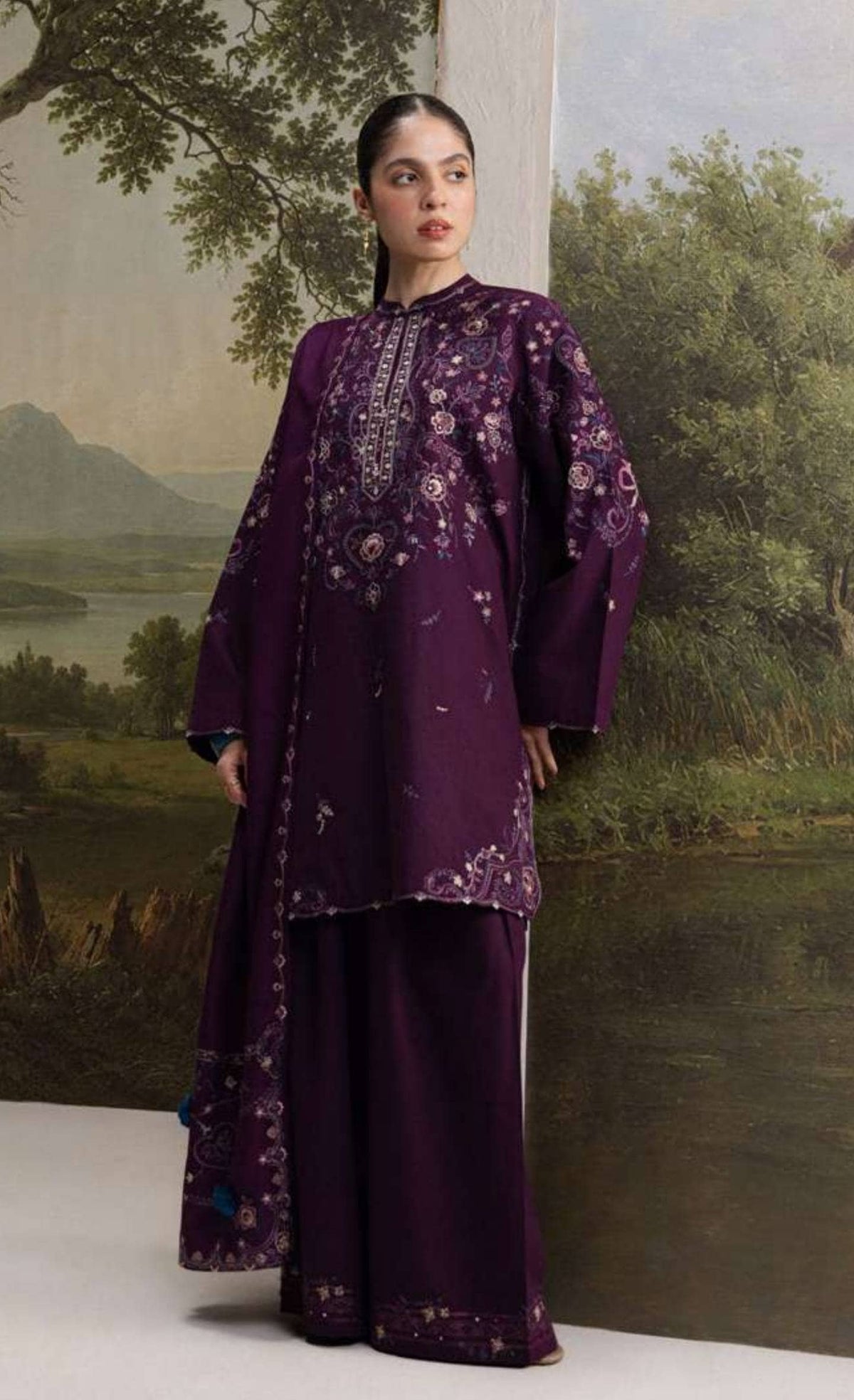 img_coco_winter_embroidered_awwal_boutique