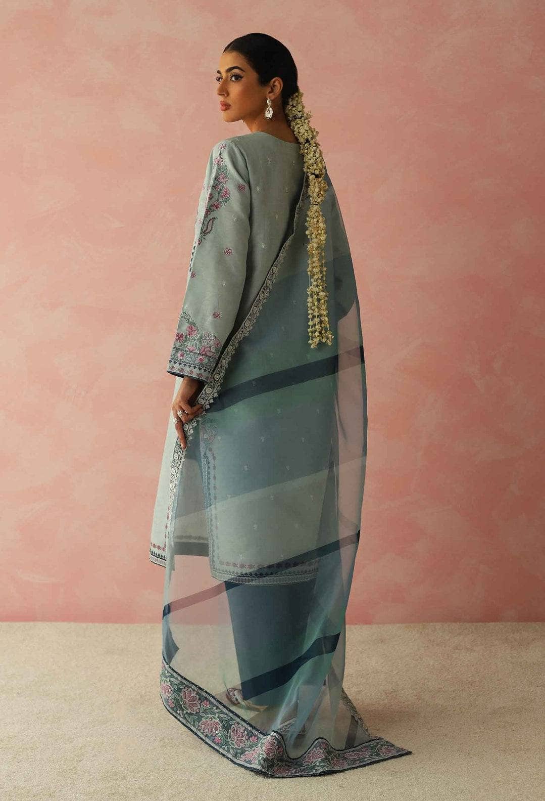 img_zara_shahjahan_lawn_23_awwal_boutique
