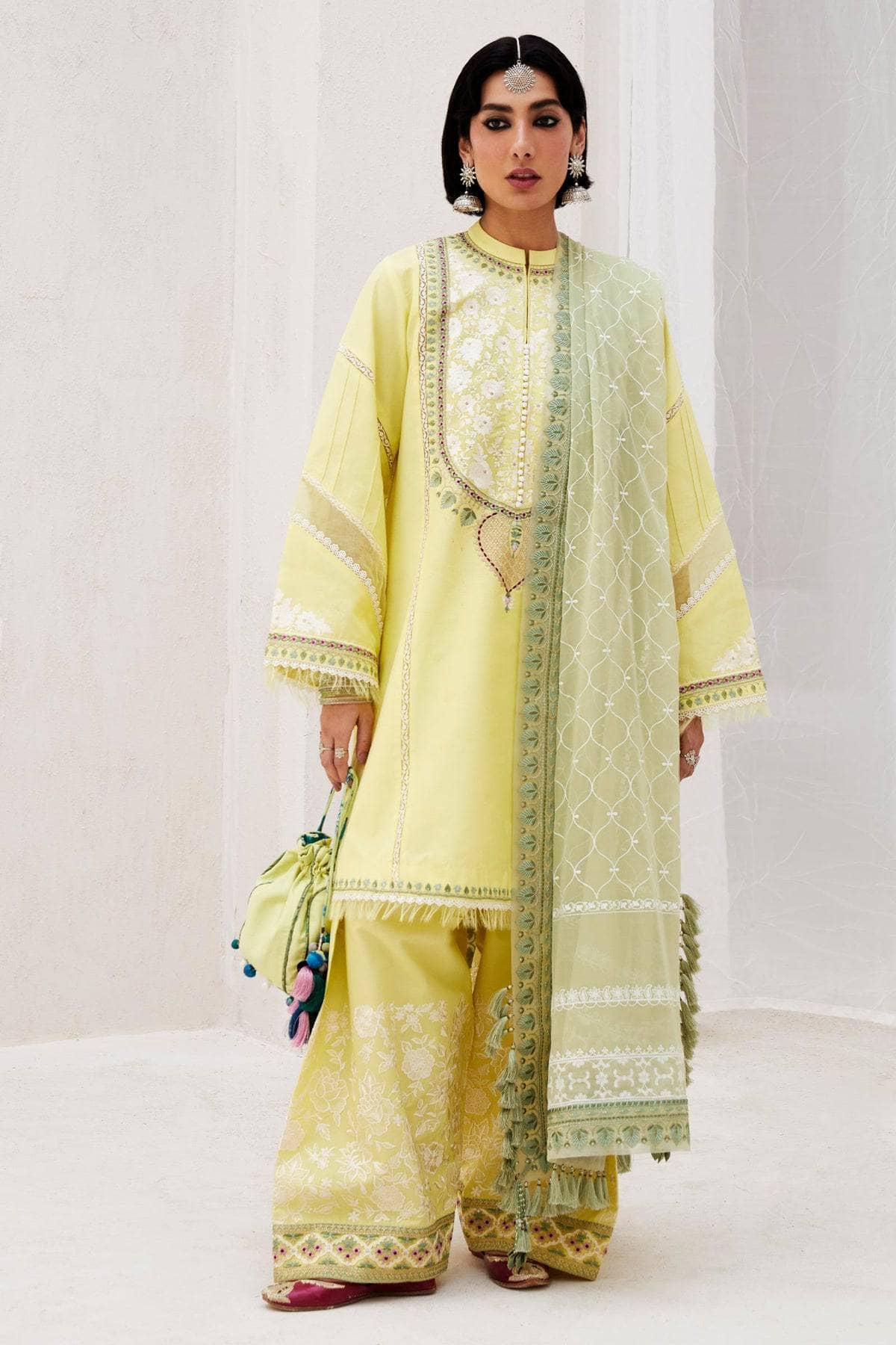 img_zara_shahjahan_lawn_24_awwal_boutique