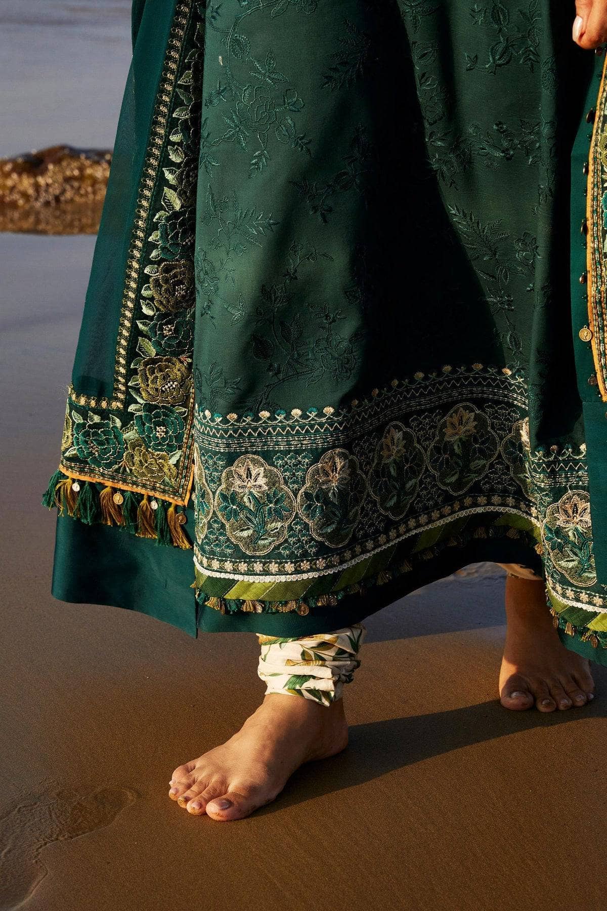 img_zara_shahjahan_lawn_24_awwal_boutique