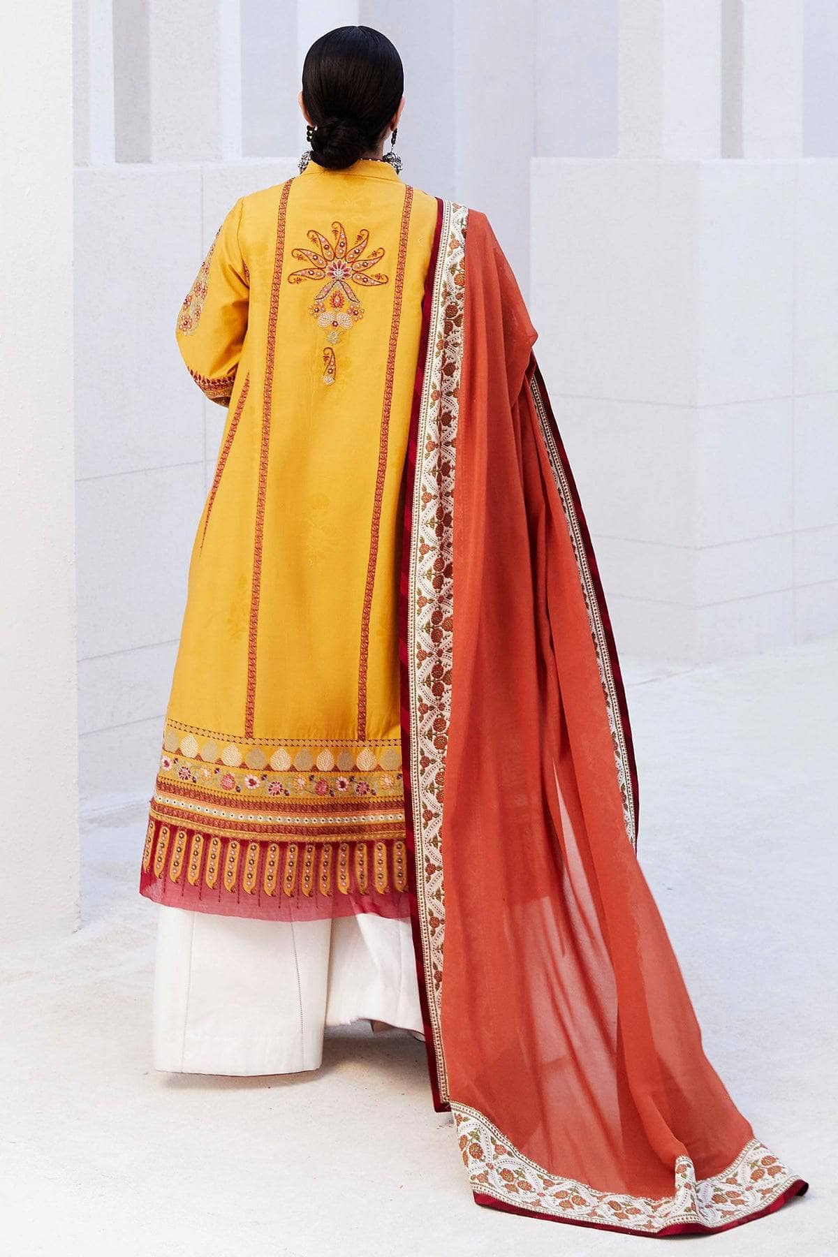 img_zara_shahjahan_lawn_24_awwal_boutique