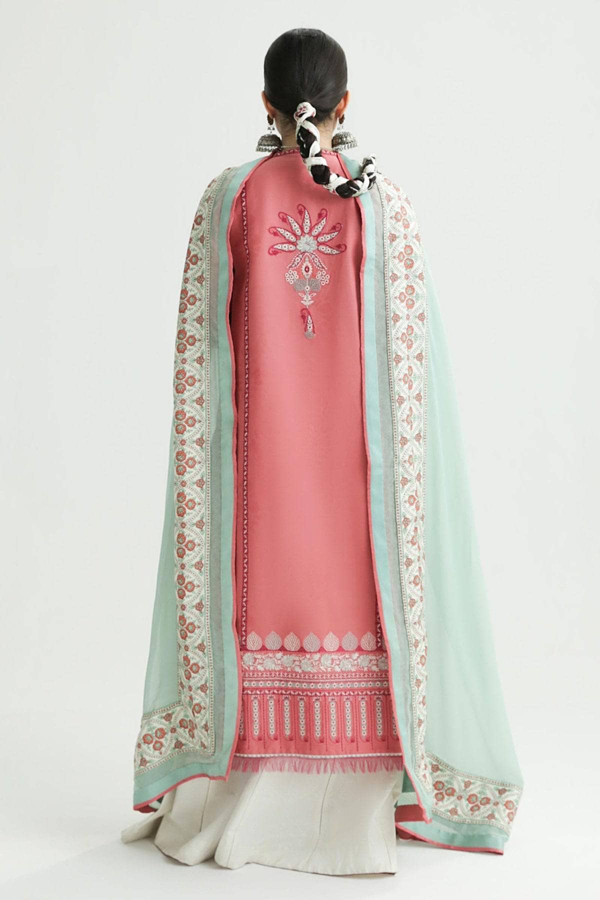 img_zara_shahjahan_lawn_24_awwal_boutique