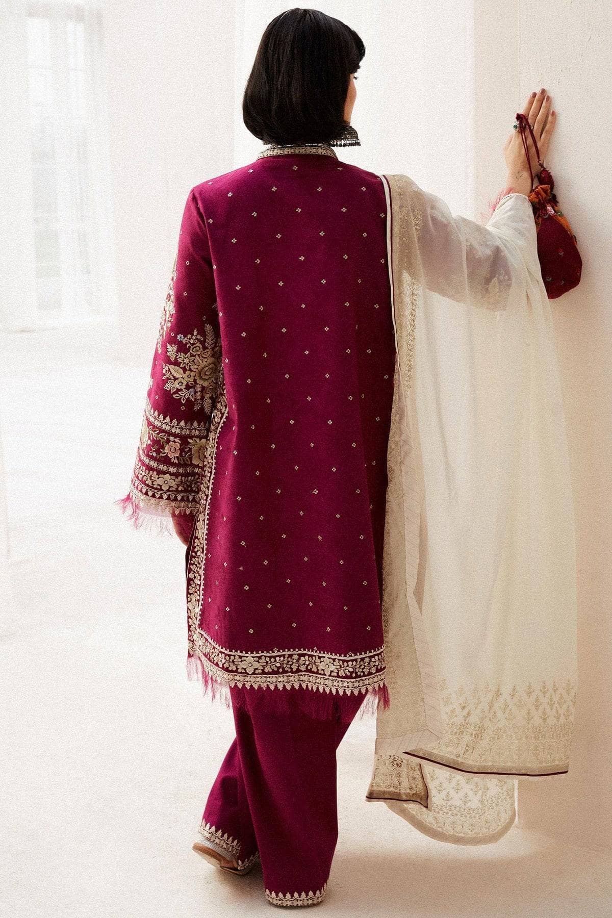 img_zara_shahjahan_lawn_24_awwal_boutique