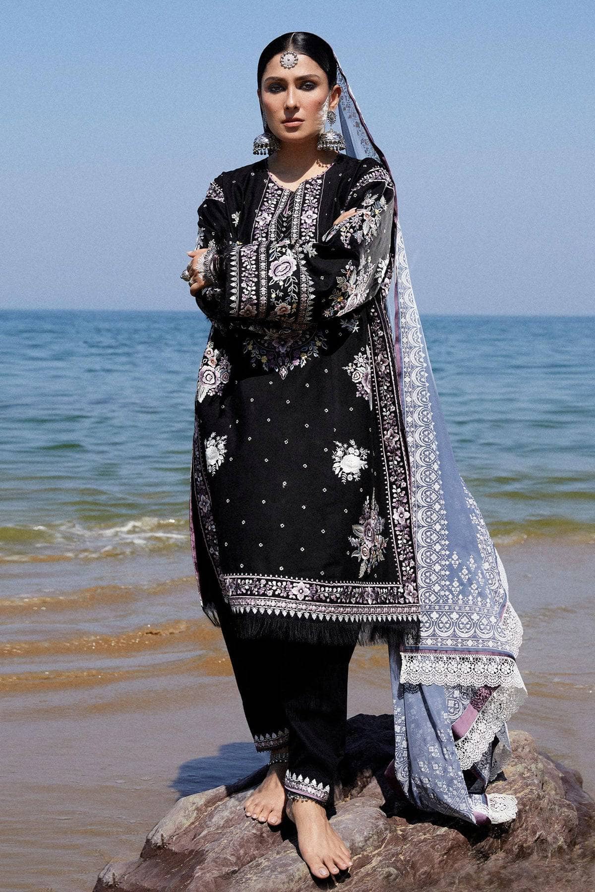 img_zara_shahjahan_lawn_24_awwal_boutique