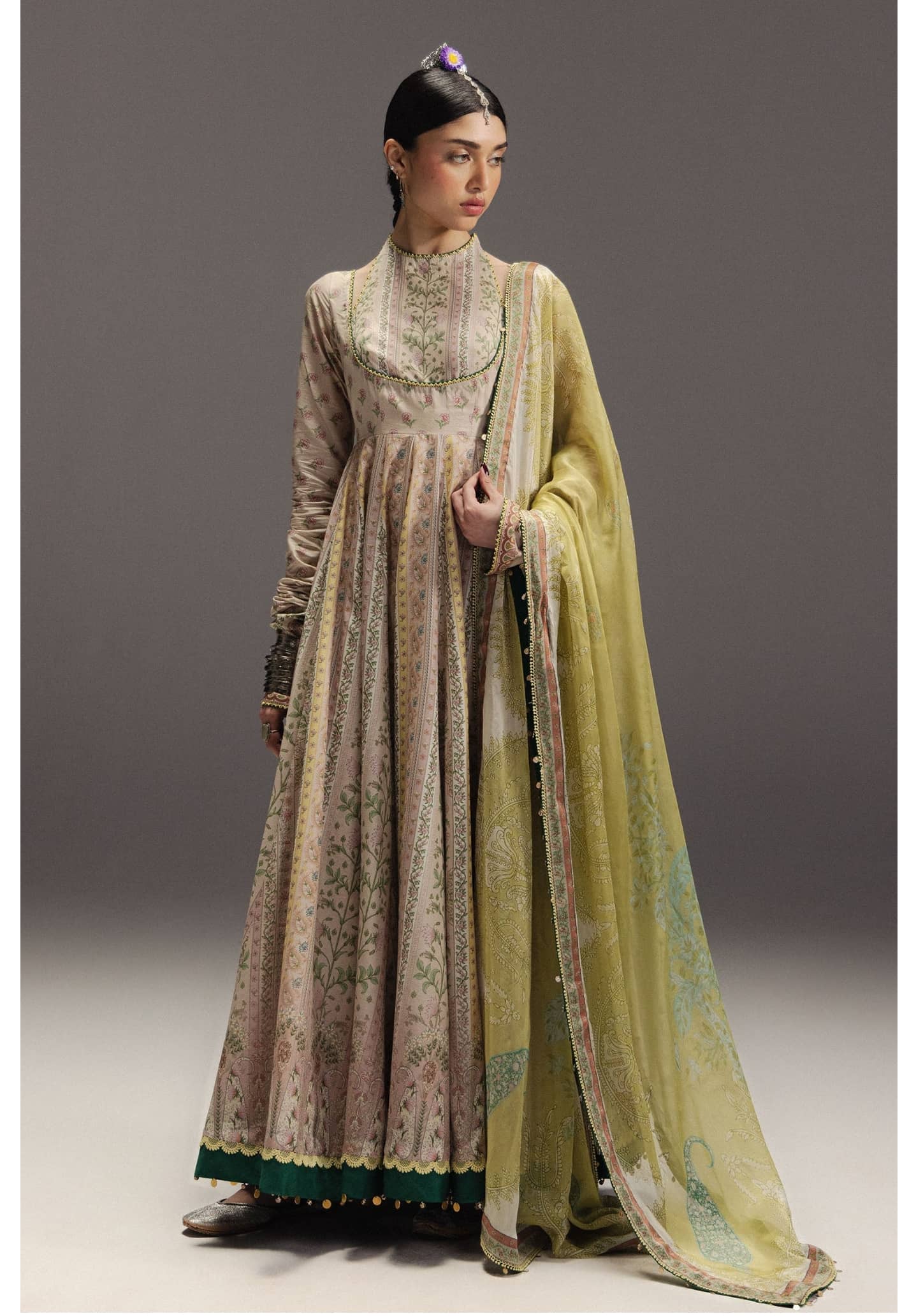 img_zara_shahjahan_anarkali_lawn_awwal_boutique